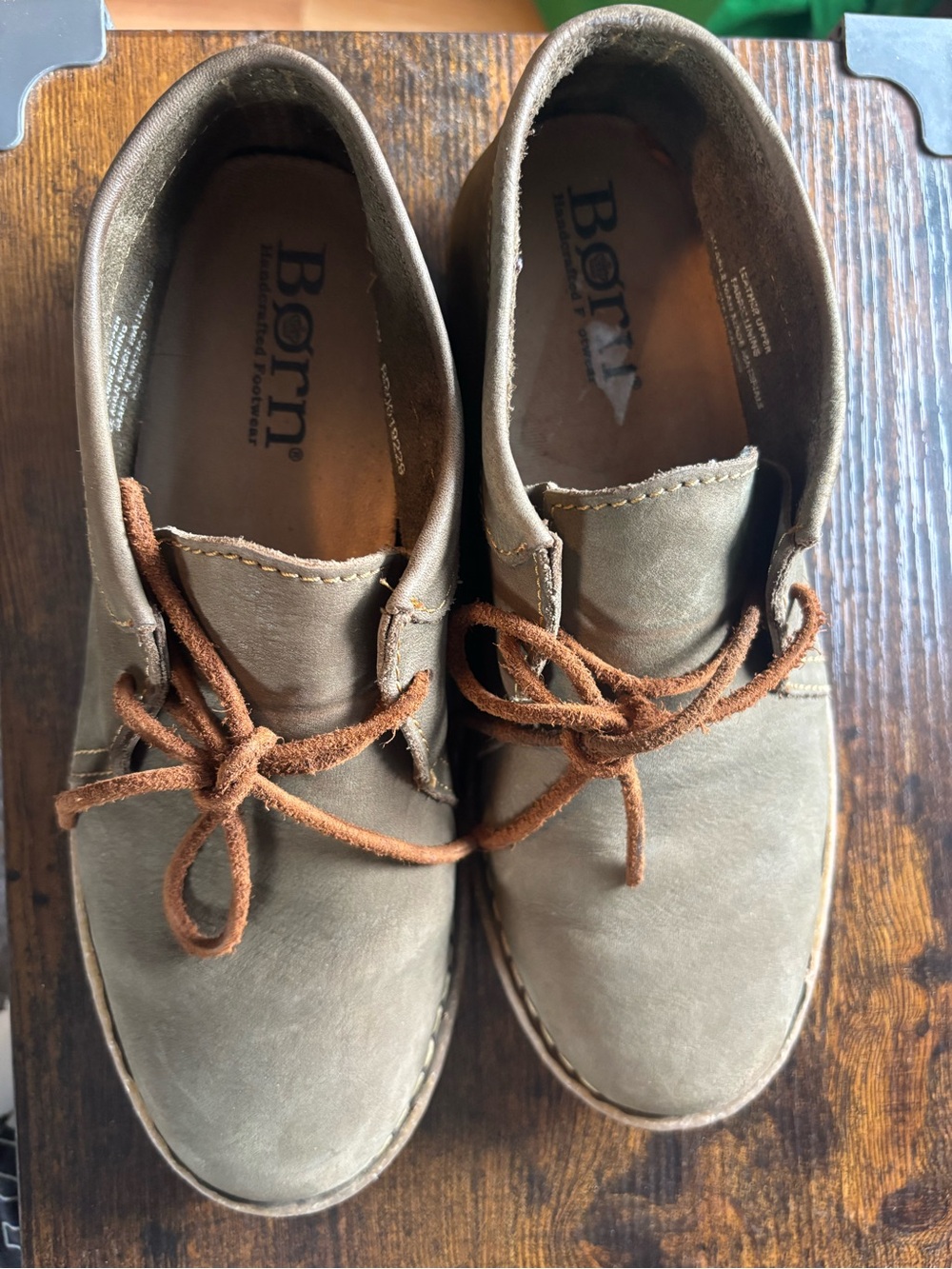 Women’s Born Nuala Nubick Bootie, olive, size 8/eur 39, like new